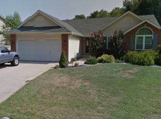 4 Davis Woods, Collinsville, IL 62234