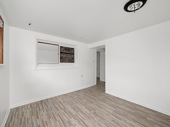 5th image of 1914 N 18th Ave #3