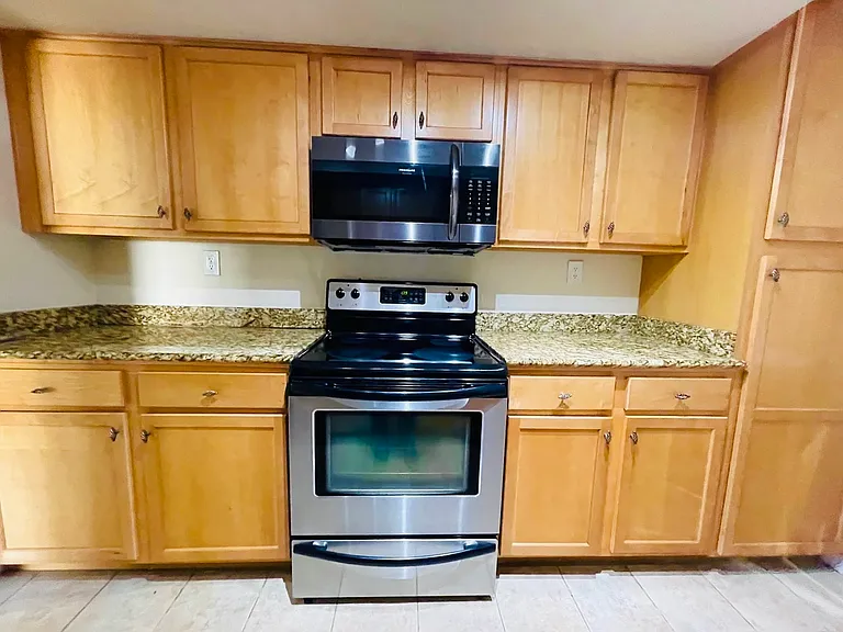 3825 E Camelback Rd #223 — Photo 9