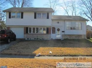 534 E Lake Ave, Blackwood, NJ 08012