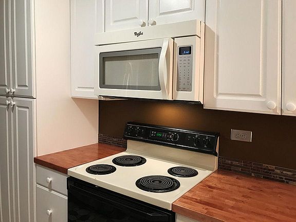 5th image of 5100 N Marine Dr APT 24L