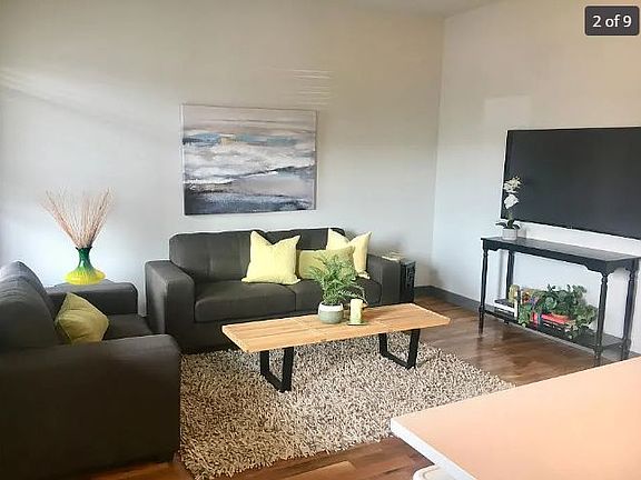 2nd image of 811 W Lill Ave #2520-3