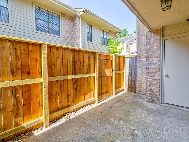 14600 Fonmeadow Dr #1702 — Photo 5