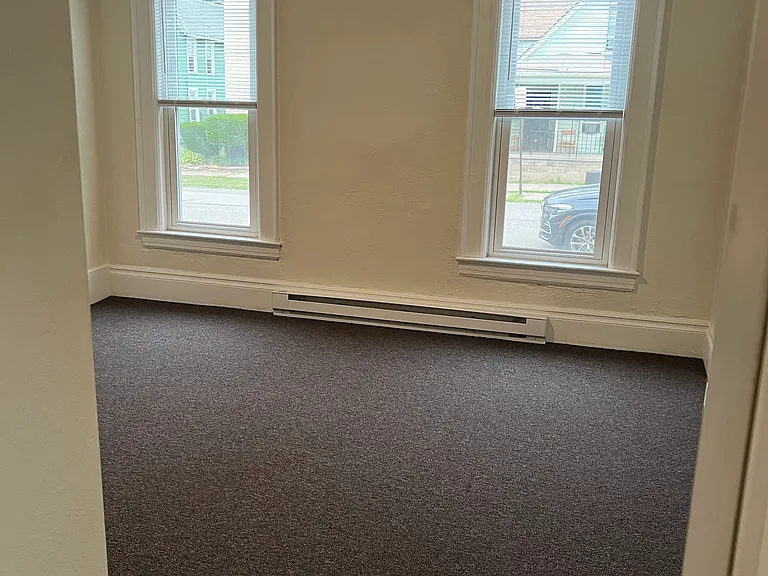 422 Walnut St #1 — Photo 5