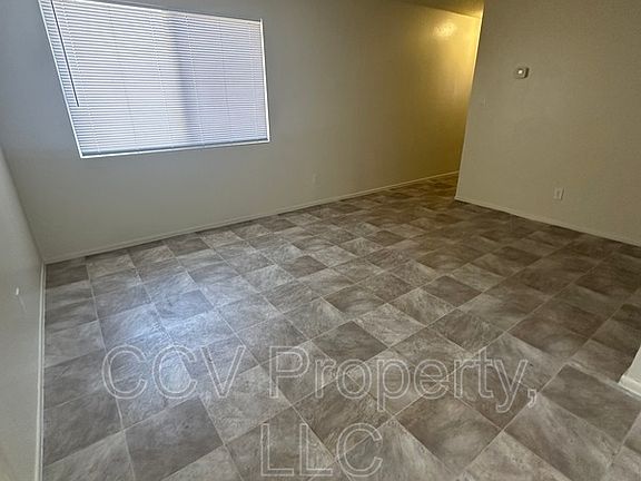 3rd image of 2600 E Mesquite Ave APT 4
