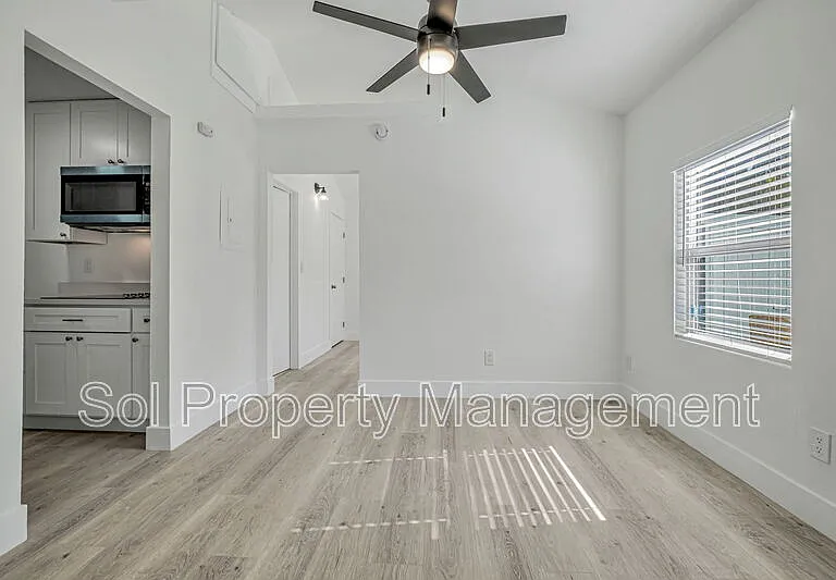 822 Eaton St #B — Photo 8