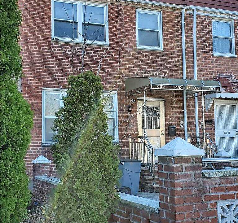2nd image of 153-32 Booth Memorial Ave