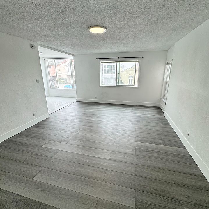 1st image of 950 Quintara St APT 5
