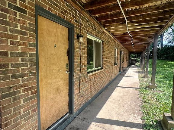 3rd image of 189 W Patterson Ave