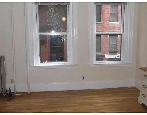 Building Photo - 6 Revere St
