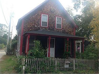 2nd image of 58 Cypress St