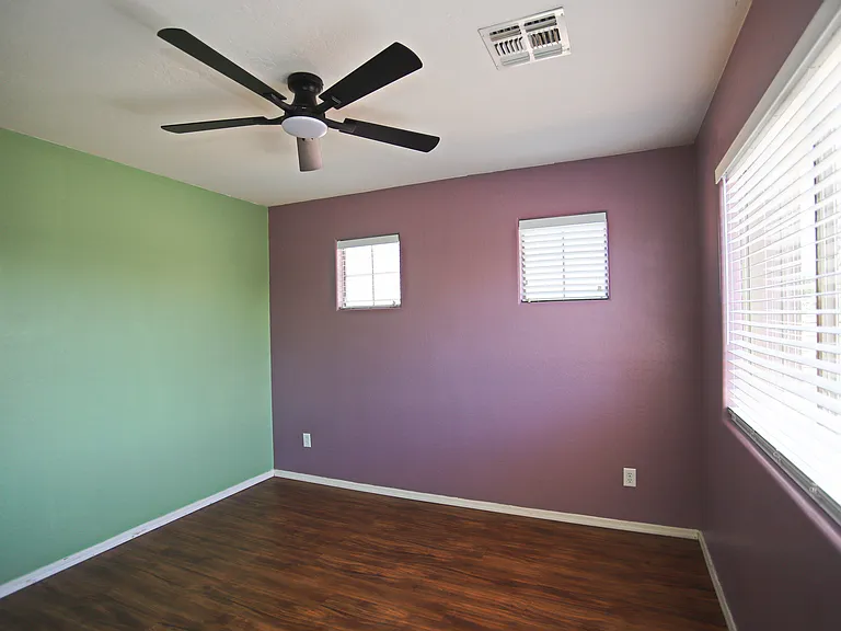512 E Rainbow Dr — Photo 19