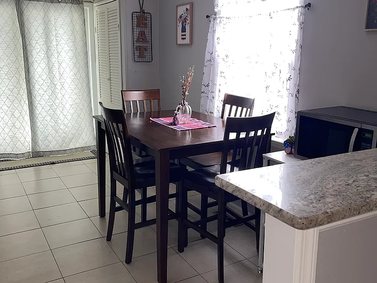 162 Seabreeze Way — Photo 4