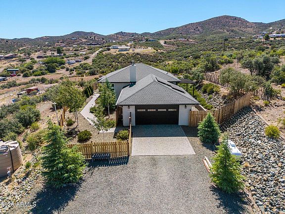 3rd image of 2941 S Mingus Mountain Lane