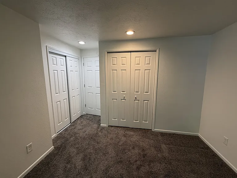 3414 S Grand Blvd — Photo 9