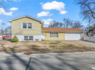 1701 Arcade Dr, Springfield, IL 62702