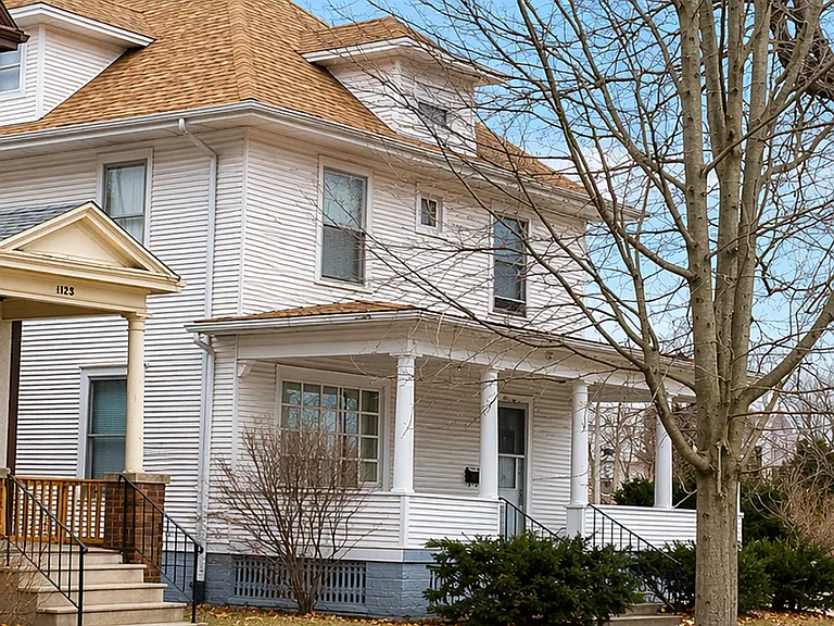 1014 N McLean St — Photo 7