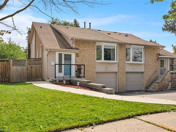 2nd image of 2727 Bucklepost Cres