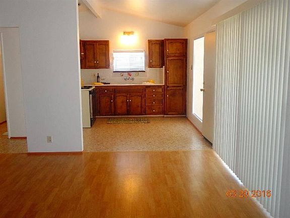 3rd image of 6051 N Glenn Ave