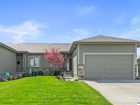 7010 N 154th St, Bennington, NE 68007