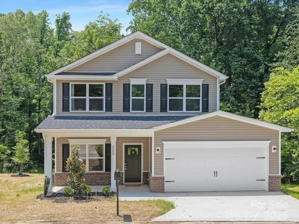 222 Ventner Ct, Charlotte, NC 28214