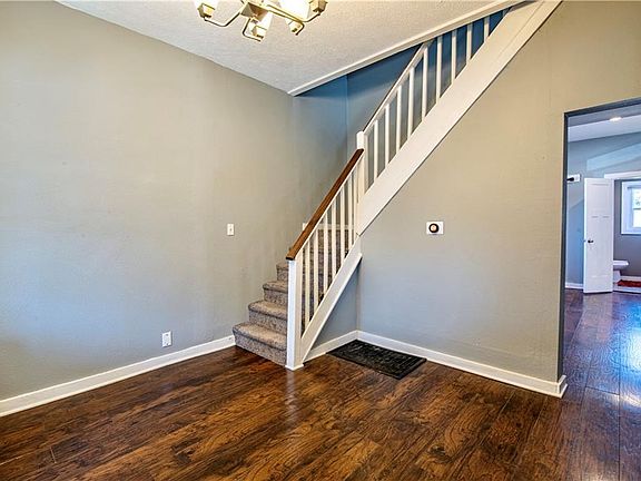 5th image of 1902 E Lexington Ave