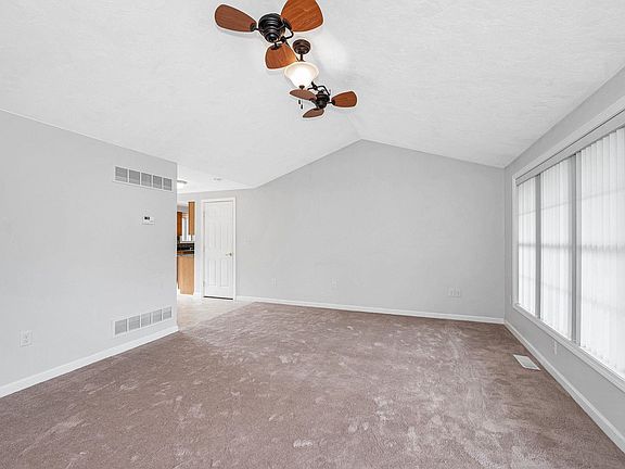 3rd image of 39 Westchester Court