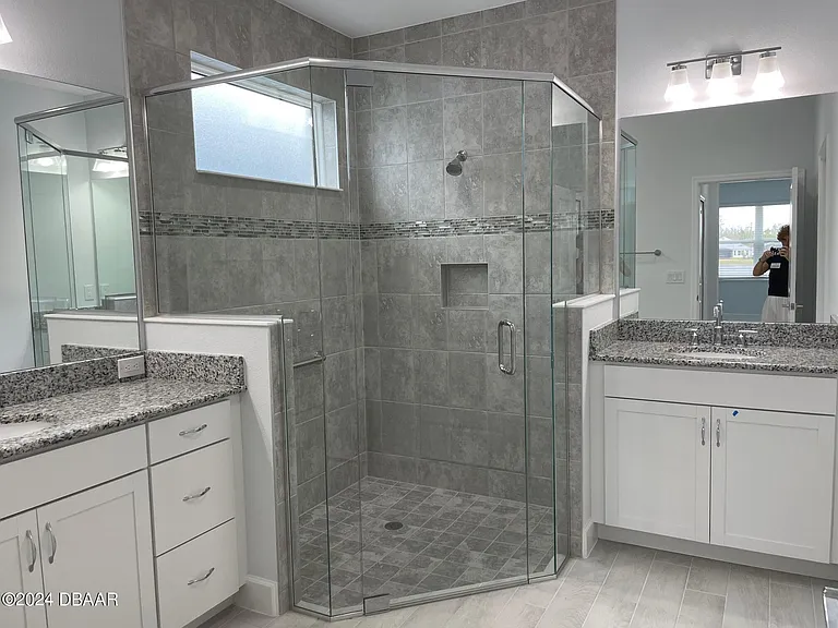 818 Bama Breeze Dr — Photo 10