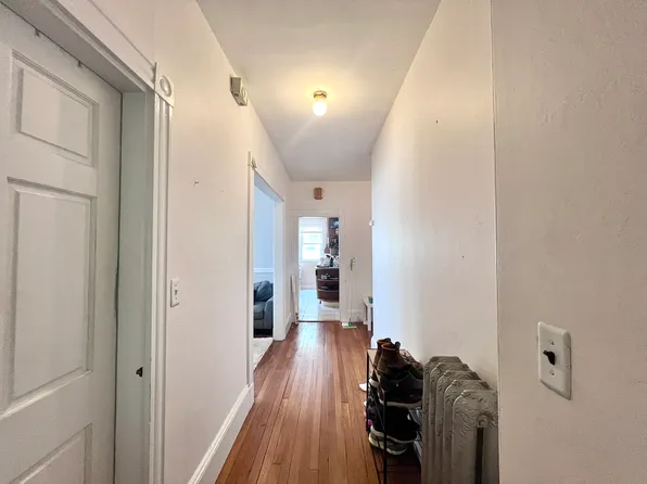 28 Atherton Rd #1, Brookline, MA 02446