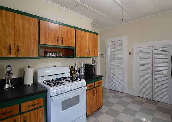 4th image of 48 Piermont Ave APT 2