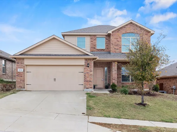 9236 Castorian Dr, Fort Worth, TX 76131