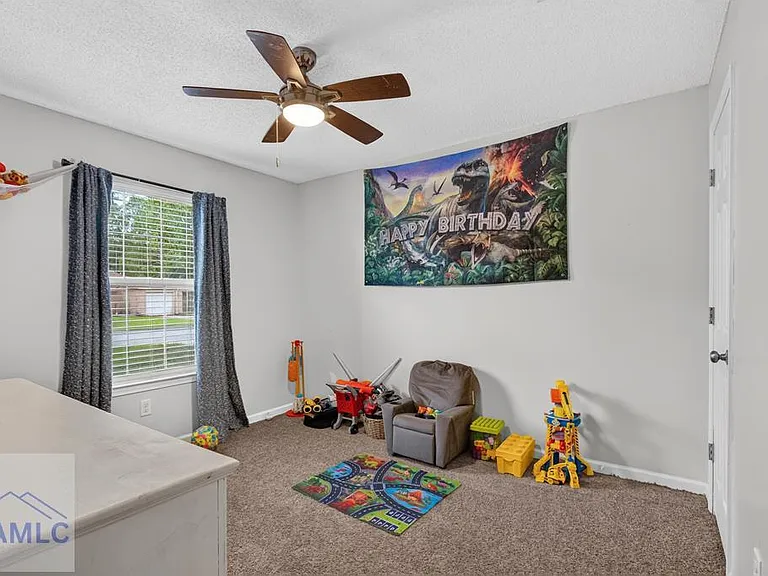 2550 Parkland Blvd — Photo 23