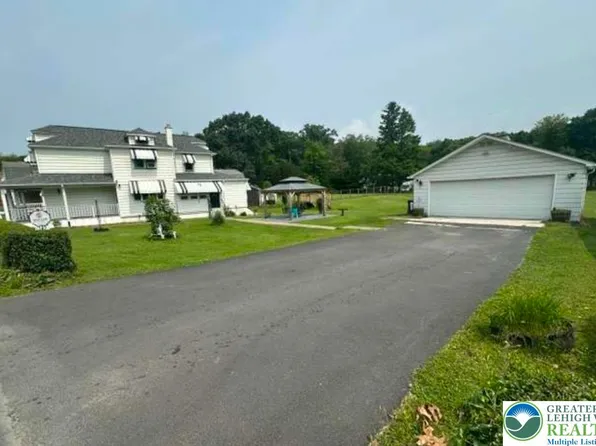 142 E Saylor Ave, Wilkes Barre, PA 18702