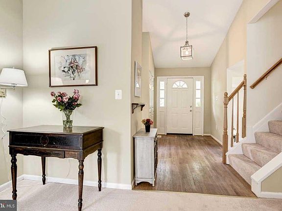 4th image of 12805 Scranton Ct
