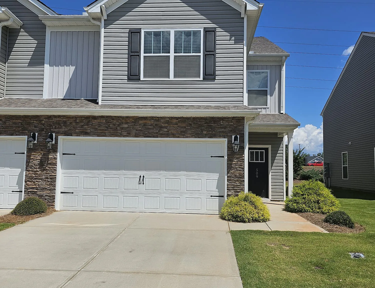509 Yellow Fox Road - 1 — Photo 1