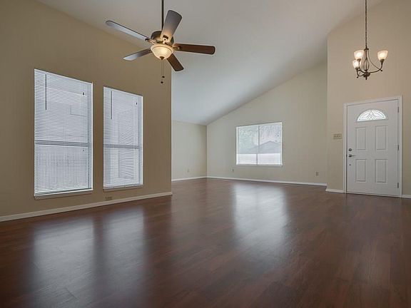 4th image of 3609 Ravenhill Ln
