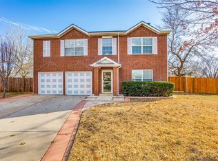 3325 Bentgate Ct, Denton, TX 76210