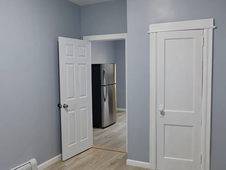 27 Gray St #2 — Photo 9