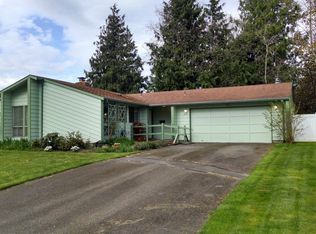 1041 Logan St, Port Townsend, WA 98368