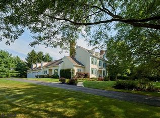 936 Greenbriar Dr, State College, PA 16801