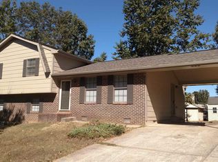 5996 Dan Dr, Ellenwood, GA 30294
