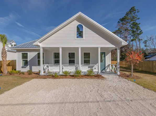 129 Village Dr, Saint Simons Island, GA 31522