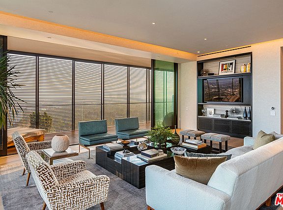 3rd image of 9040 W Sunset Blvd #1203
