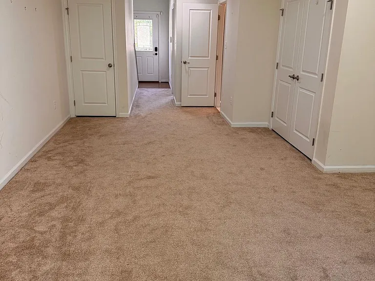 624 Ravenwood Dr — Photo 23
