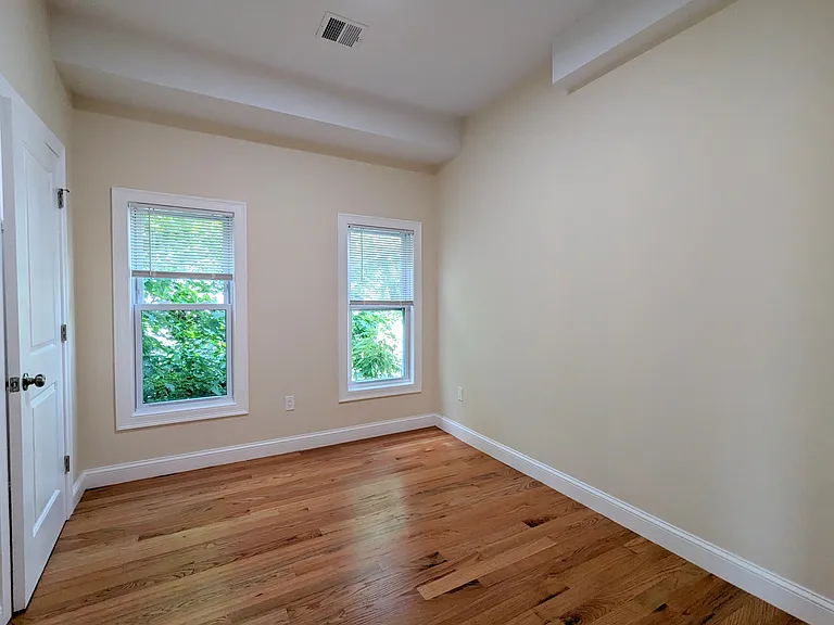 2 Sacramento Pl #3 — Photo 20