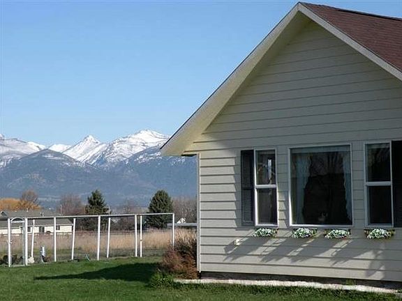 2nd image of 1046 Honey Well Dr