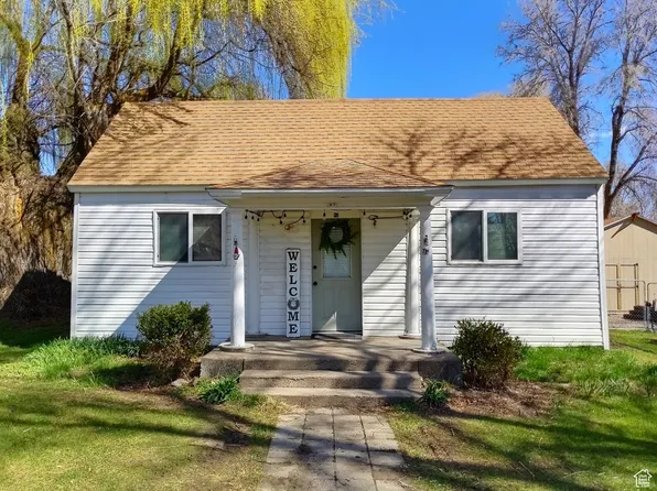 97 W 100 S, Wellsville, UT 84339
