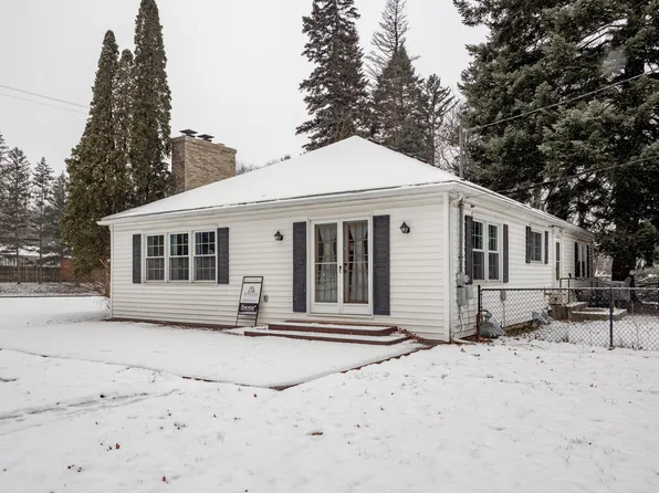 97 E Hamilton Ln, Battle Creek, MI 49015