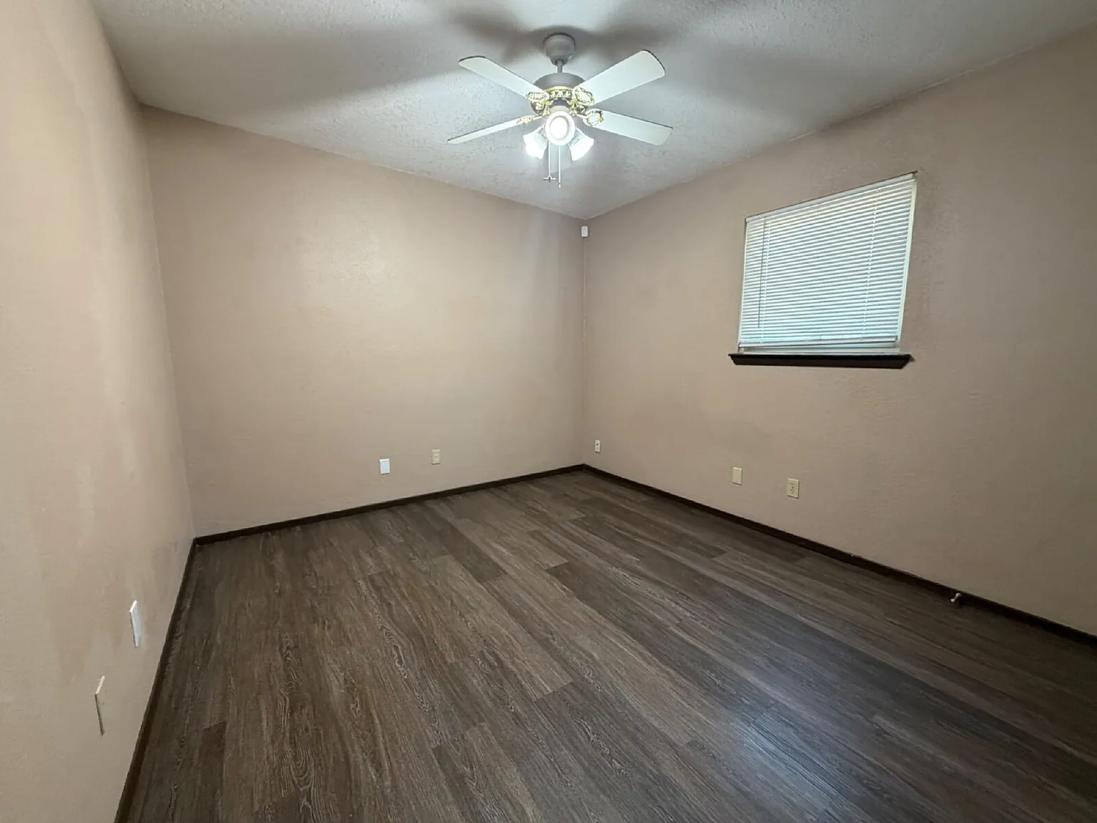 DS 226 Cherry Street - University Park Apartments — Photo 3
