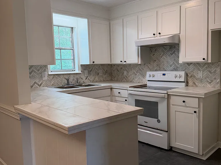 1207 Cherry Stone Cir — Photo 3